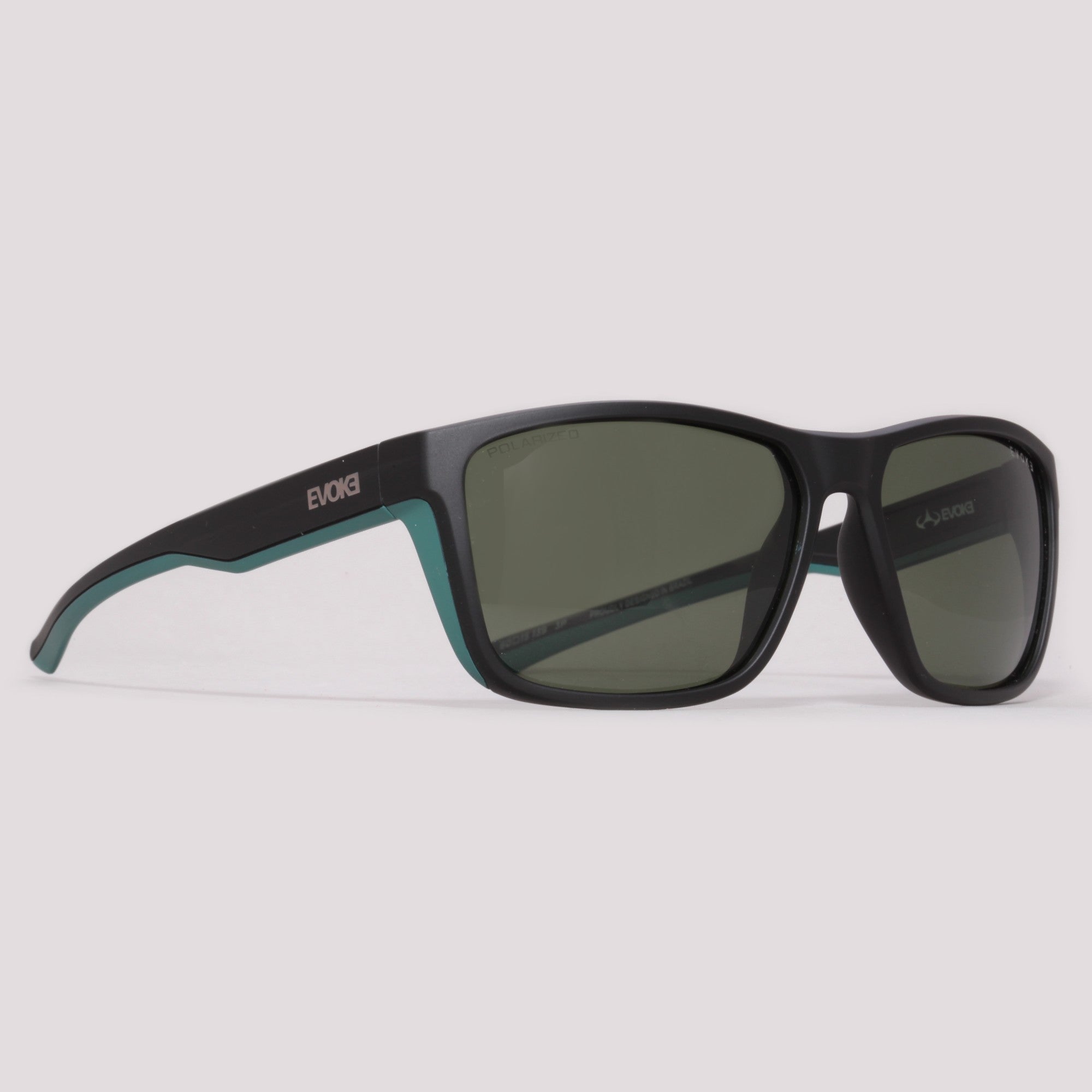Evoke For You DS84 A13P Preto Fosco Verde G15 Polarizado - Sol - 60 mm