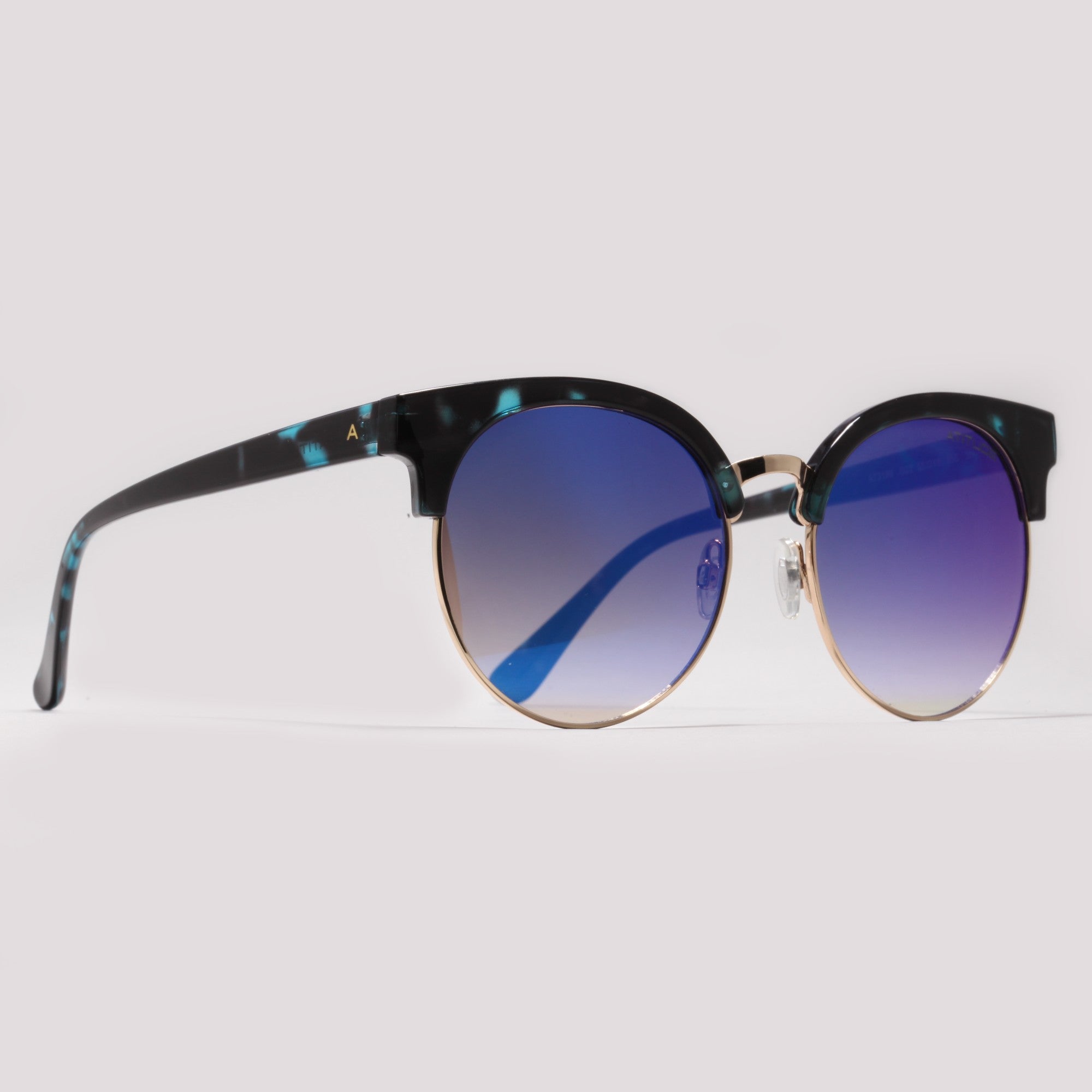 Atitude AT3189 G22 - Preto e Azul Mesclado Brilho - Sol - 55 mm