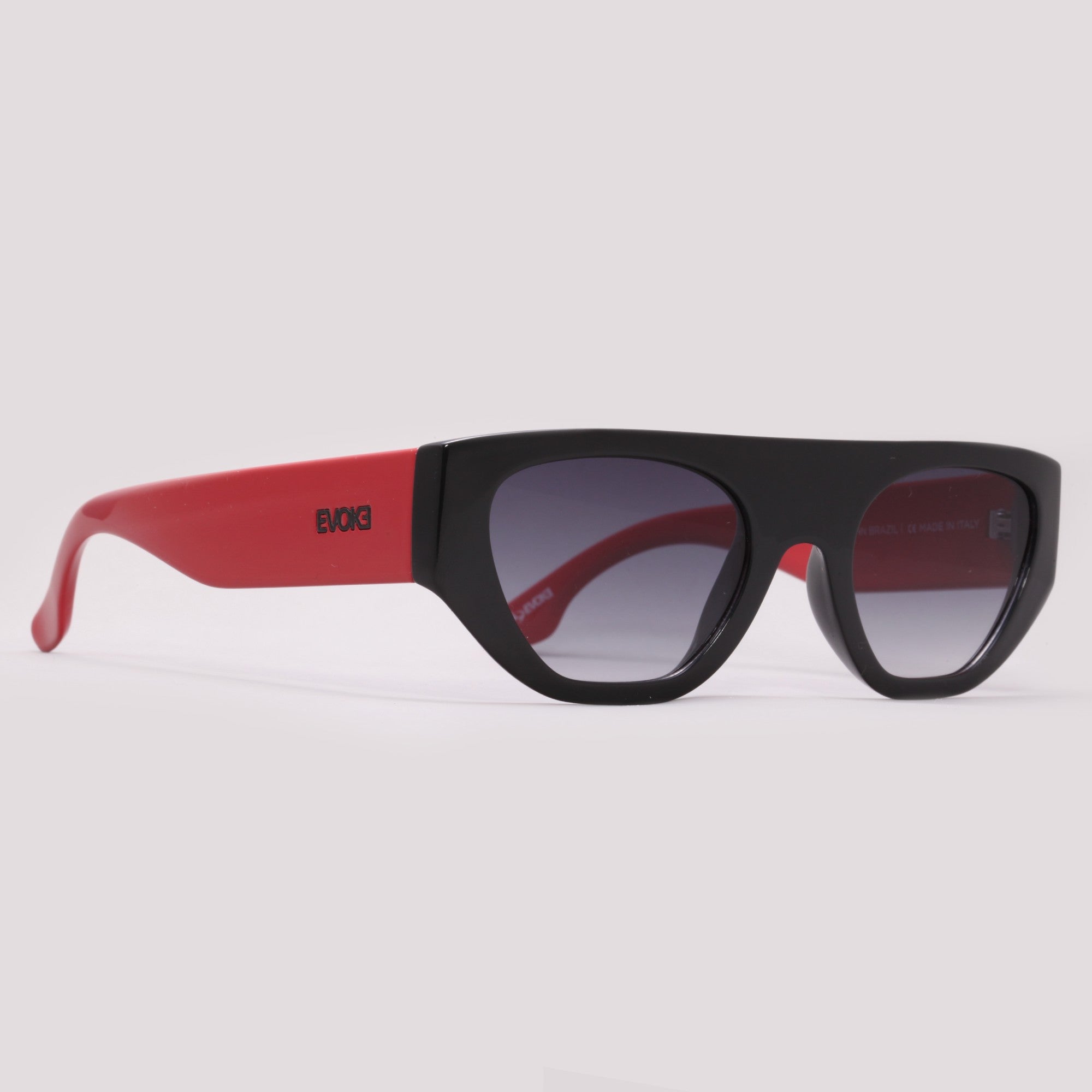 Evoke Kurt AC09 Preto e Vermelho Brilho Preto Degradê - Sol - 52 mm