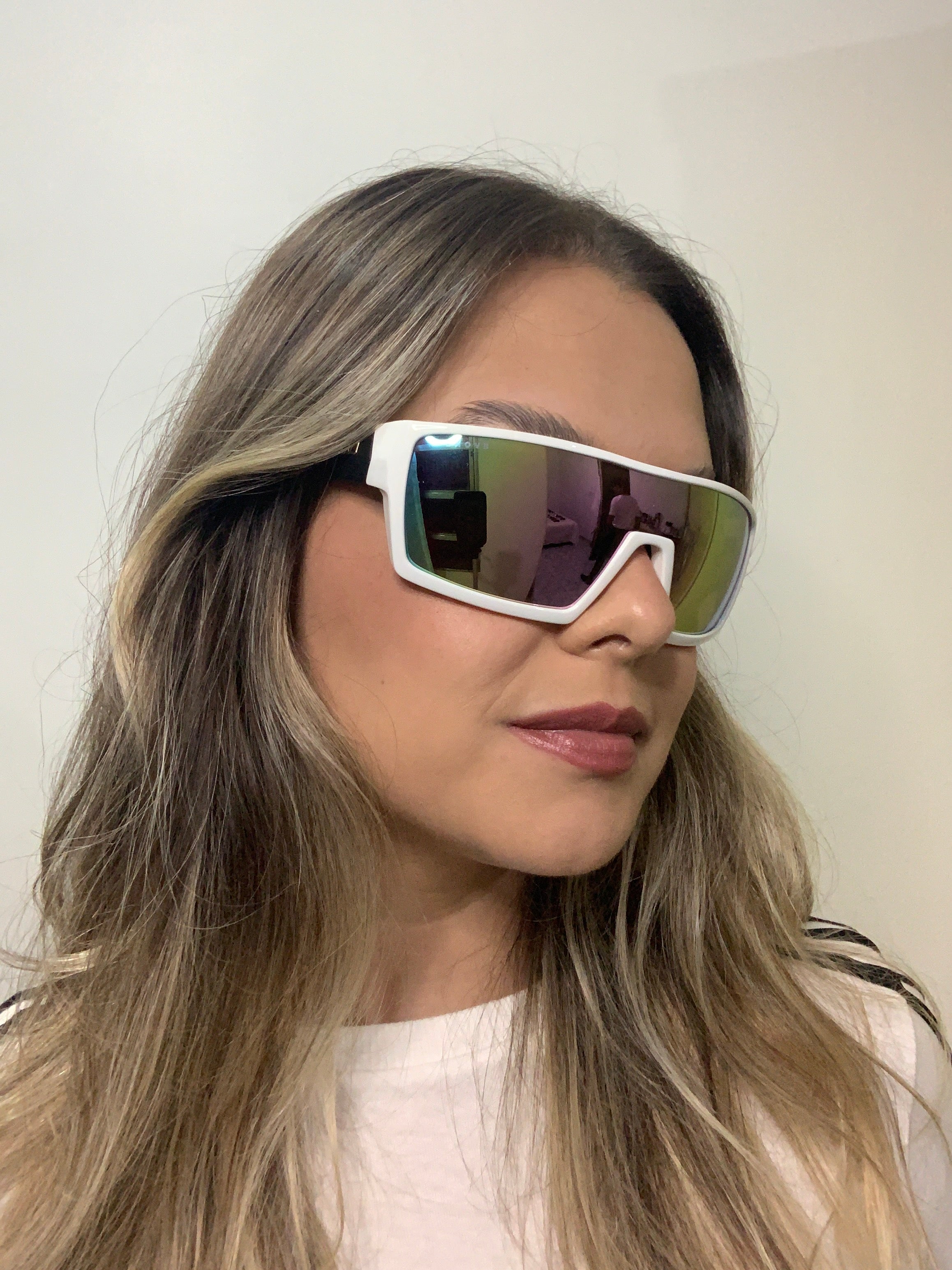 Evoke Bionic Beta BA02S Retangular Shine White Matte Black - Solar - TAM 145 mm