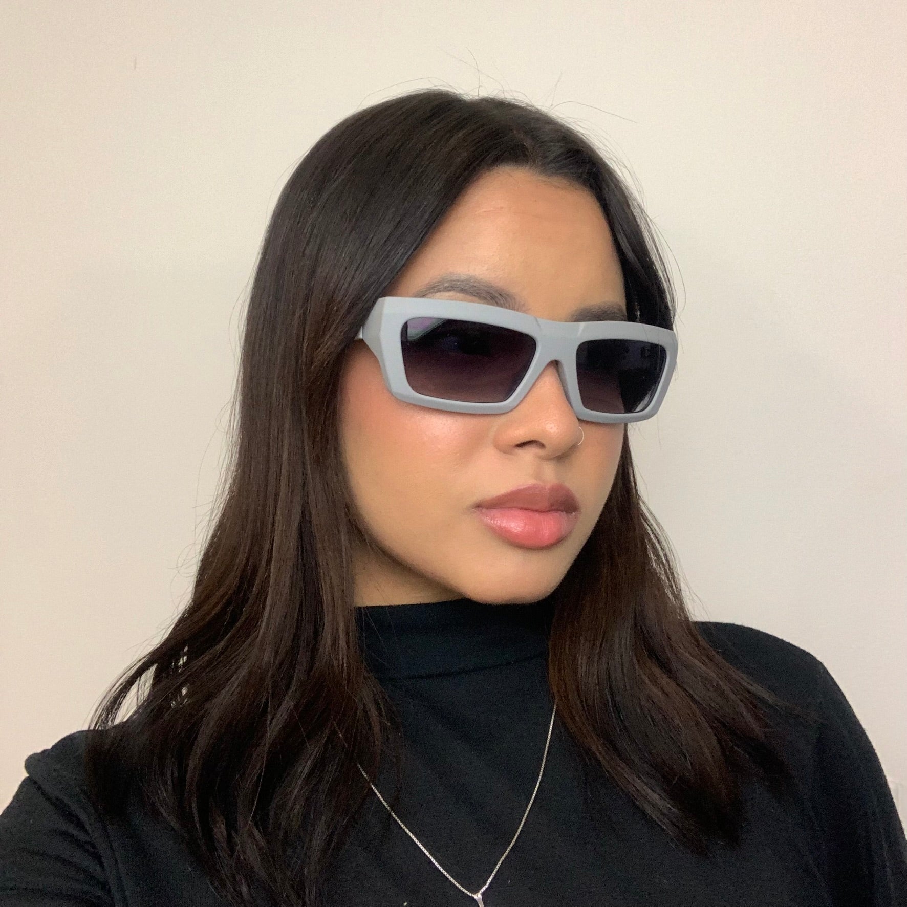 Evoke Outlaw High-end GB01T Grey White Black Gray Gradient - Lente 56 MM - Sol