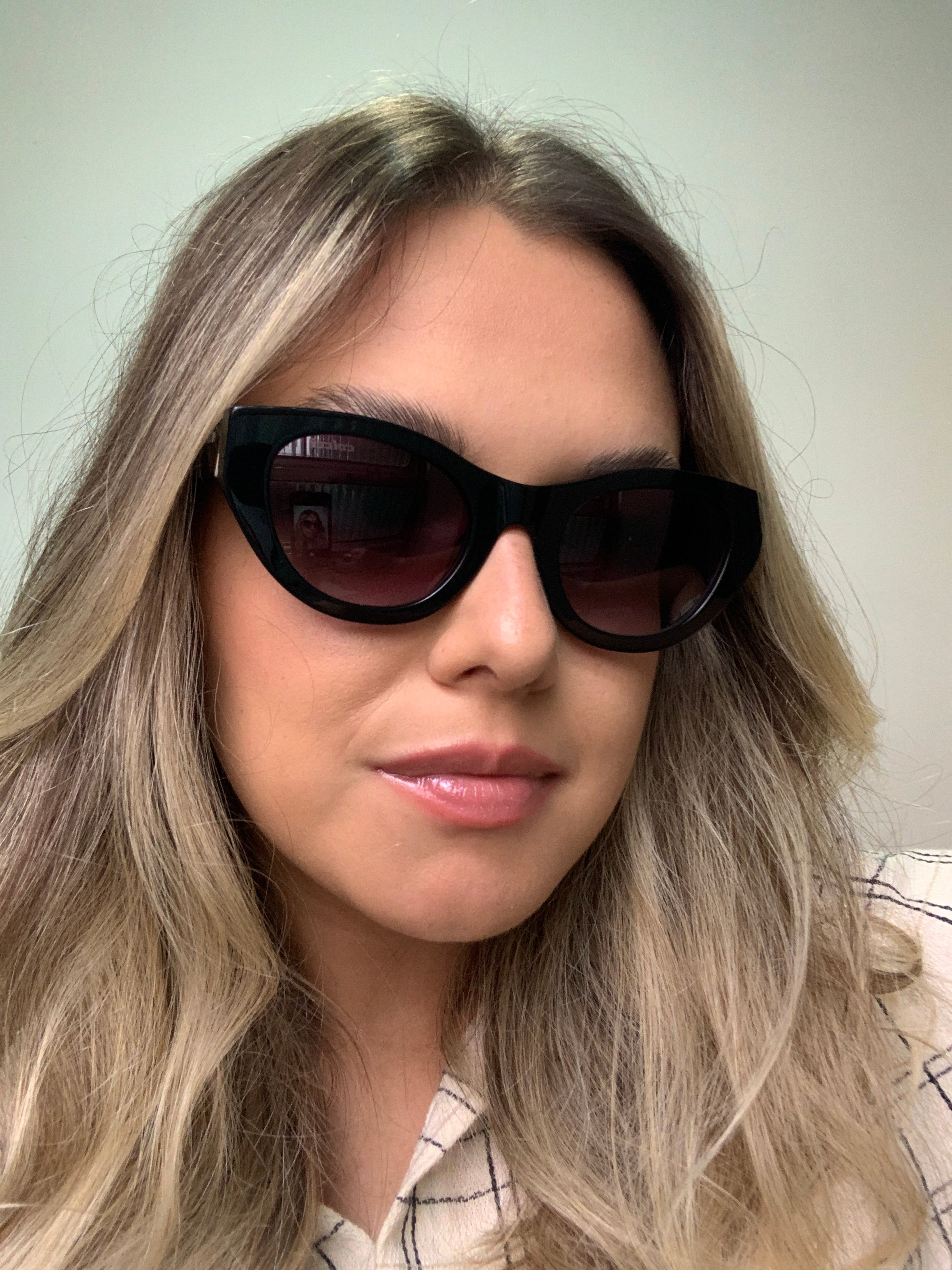 Colcci Rita Camila Queiroz Retrô Preto Brilho/ Preto Degradê - Solar - TAM 49 mm