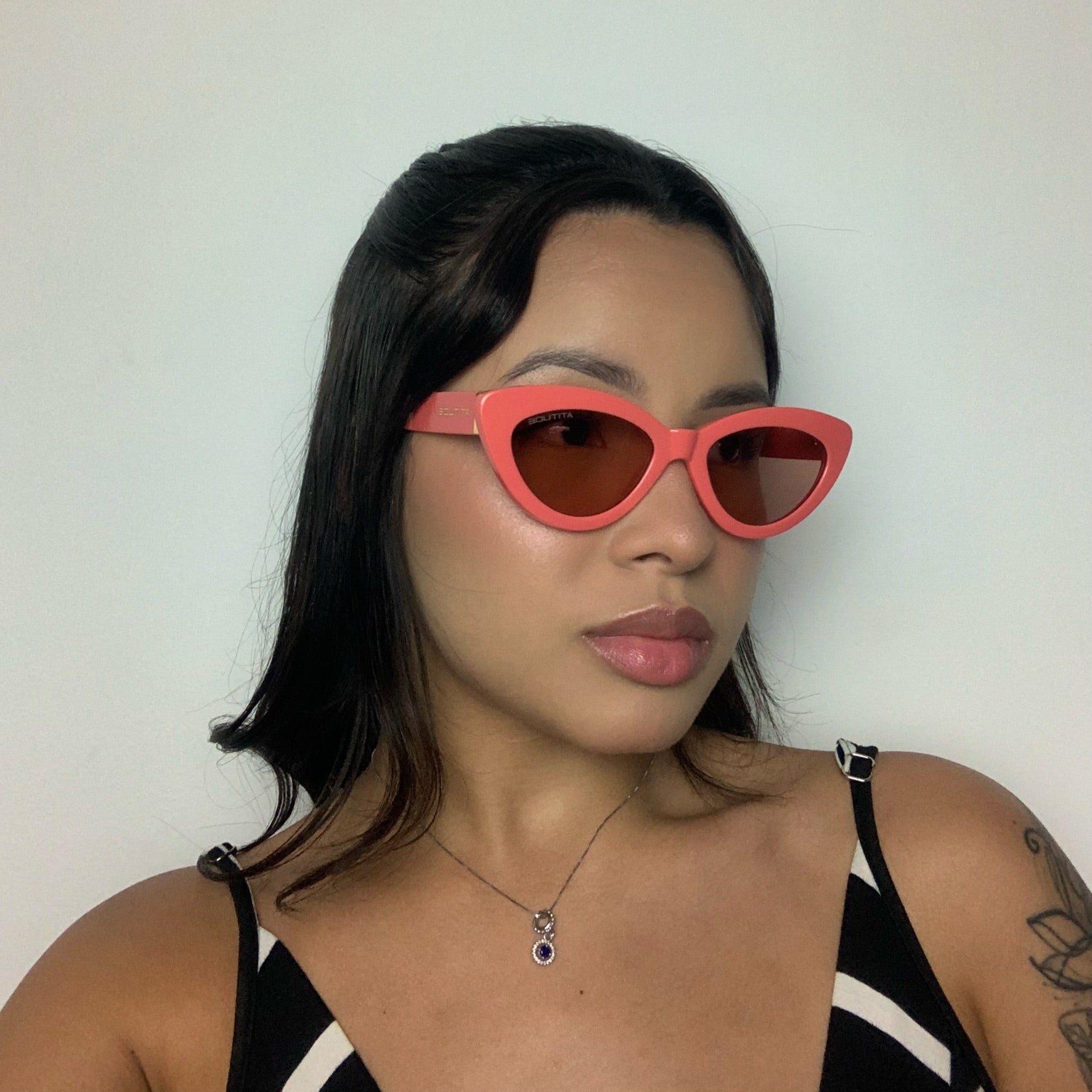 Atitude AT8206 C01 Rosa Brilho Rosa - Sol - 52 mm