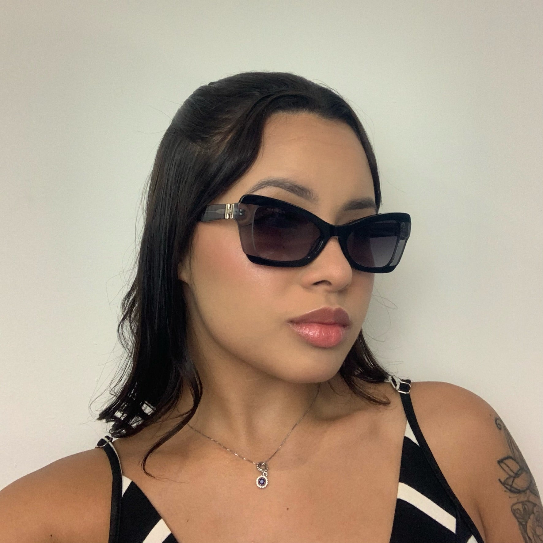 Hickmann Yasmin 2 HI90023 A01 Preto Brilho e Cinza Translúcido Preto Degradê - Sol - 51 mm