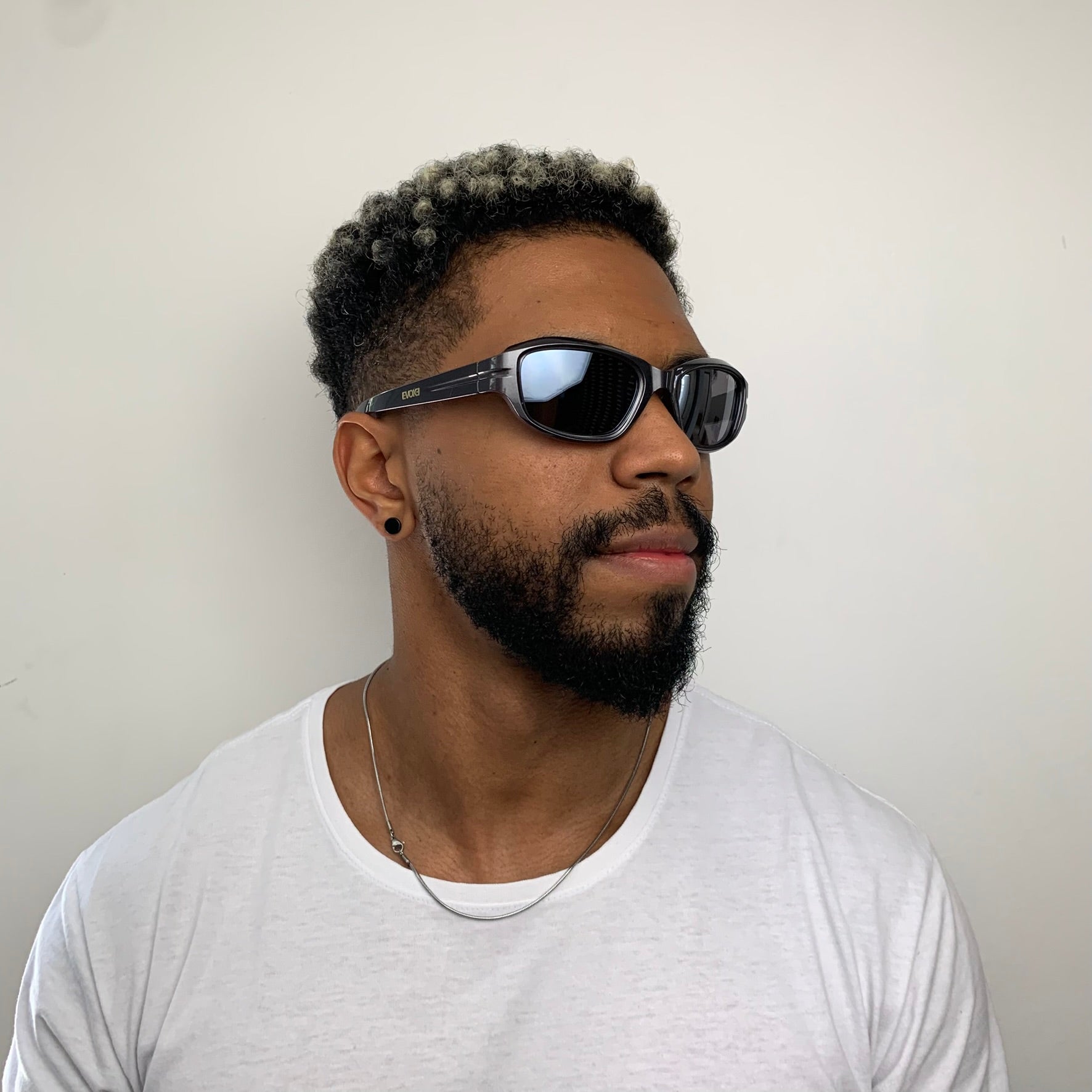 Evoke EVK 61 E01 Cinza Metálico Prata Espelhado - Sol - 55 mm