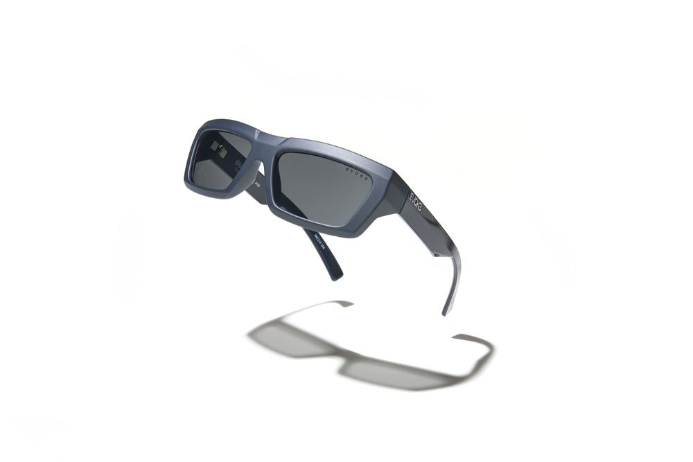 Evoke Outlaw High-end A11S Midnight Matte Silver Dark Blue Flash - Lente 56 MM - Sol