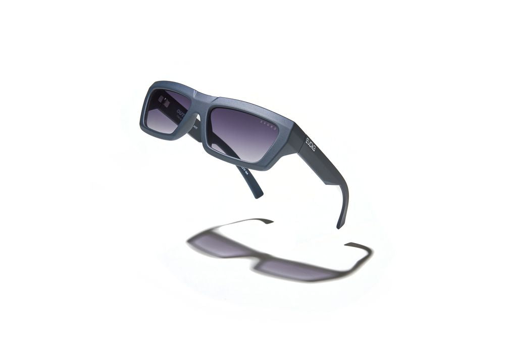 Evoke Outlaw High-end A11T TMifnight Matte Silver Gray Gradient - Lente 56 MM - Sol