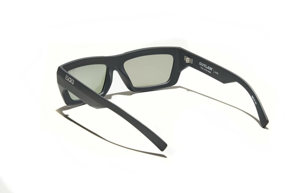 Evoke Outlaw High-end A13S Midnight Matte Silver Lilac Flash - Lente 56 MM - Sol