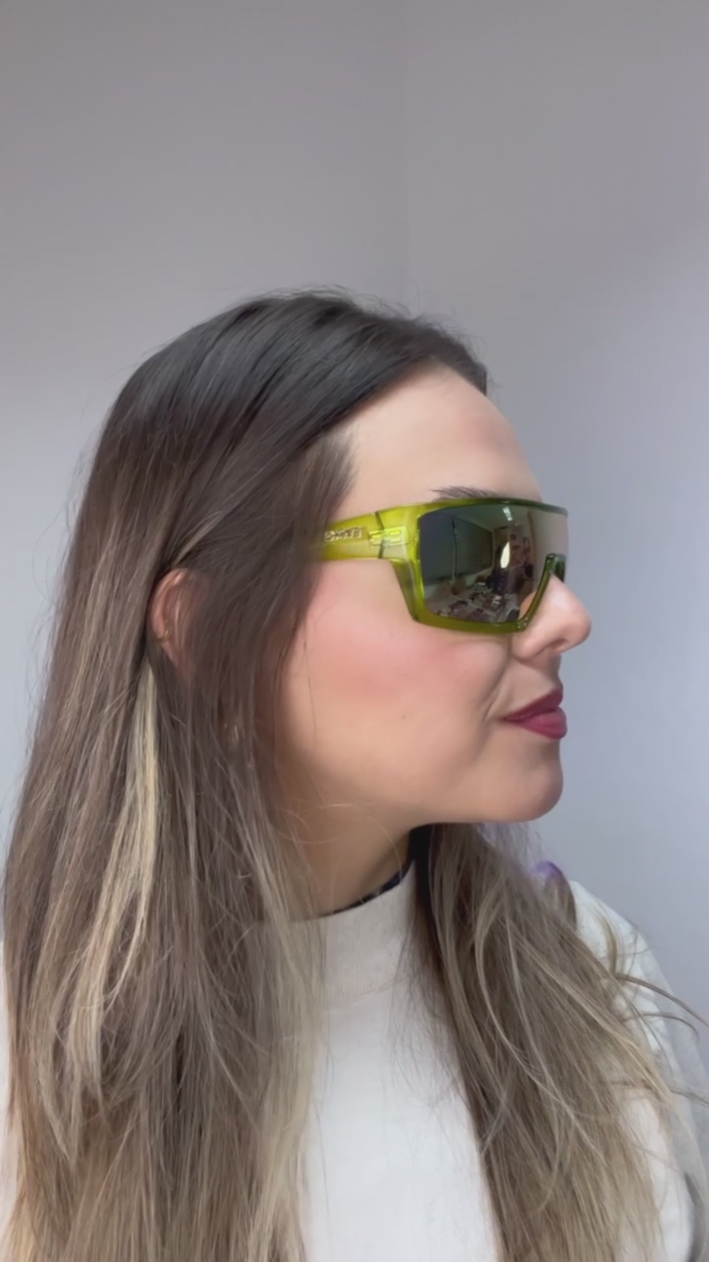 Evoke Bionic Beta E01S Retangular Crystal Green flash - Solar - TAM 145 mm