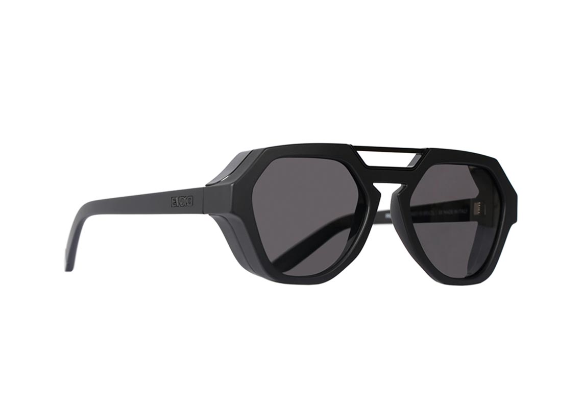 Evoke Avalanche A01 Black Matte Black Shine / Gray Total Unico - Lente 5,3 cm  - Sol