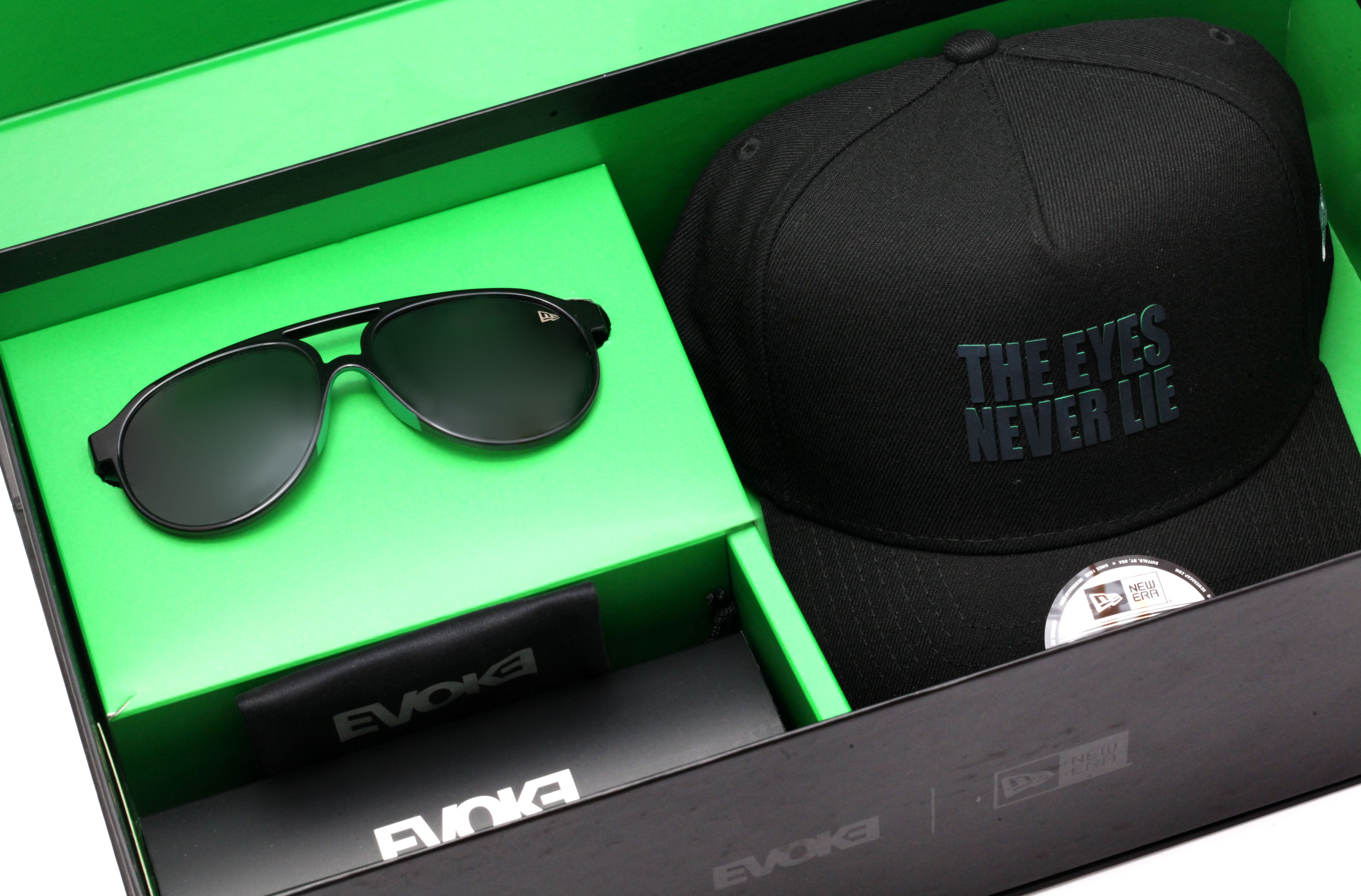Evoke X New Era EVK 25 NE01 Black Shine Green / G15 - 56 mm