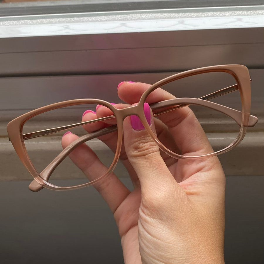 Colcci Camila Queiroz Judy Nude Degradê Translúcido Brilho - Lente 5,5 cm - Grau