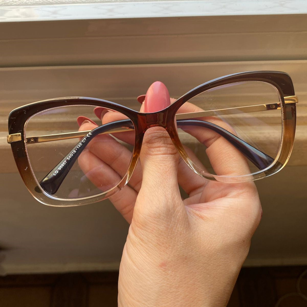 Wee W0251 Clip On Marrom Translúcido/ Marrom Degradê Polarizado