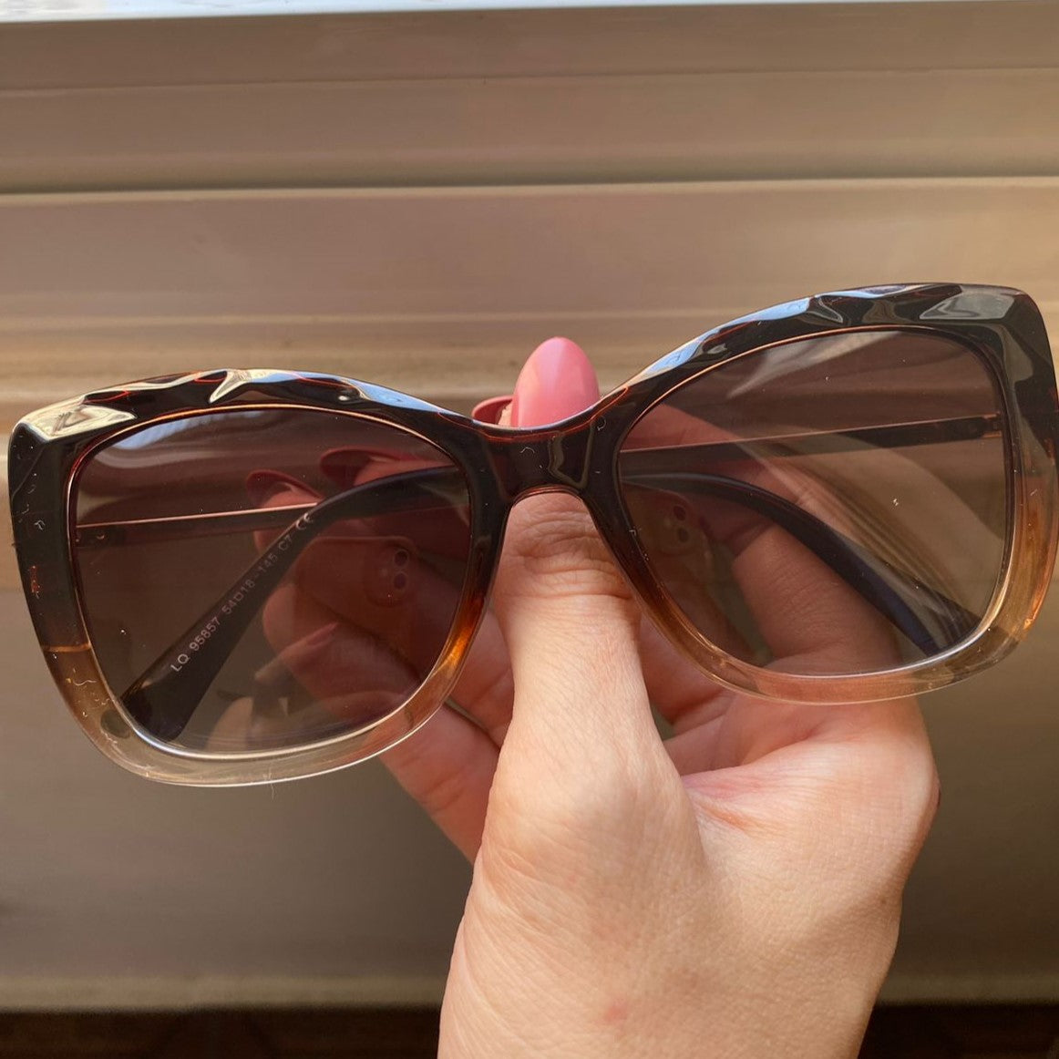 Wee W0251 Clip On Marrom Translúcido/ Marrom Degradê Polarizado