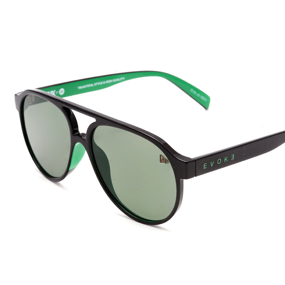 Evoke X New Era EVK 25 NE01 Black Shine Green / G15 - 56 mm