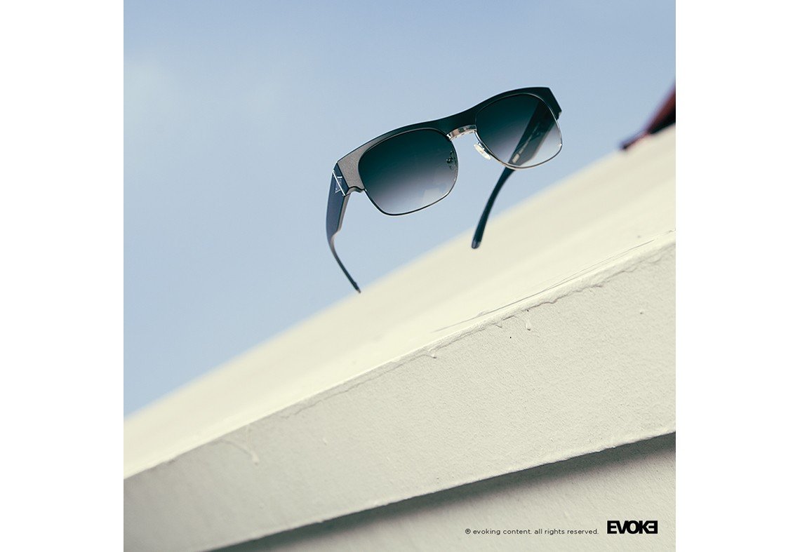 Óculos de Sol Evoke Capo II Black Shine / Gray Degradê - 54 mm