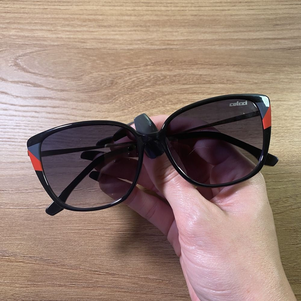 Colcci Camila Queiroz Judy Sun Preto e Vermelho Brilho/ Preto Degradê - Lente 5,4 cm