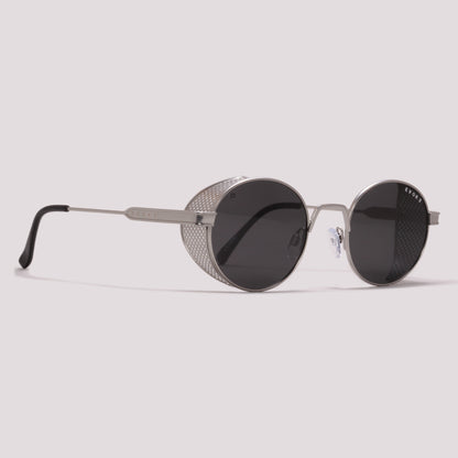 Evoke EVK 67 03BP Prata Fosco Preto Polarizado - Sol - 50 mm