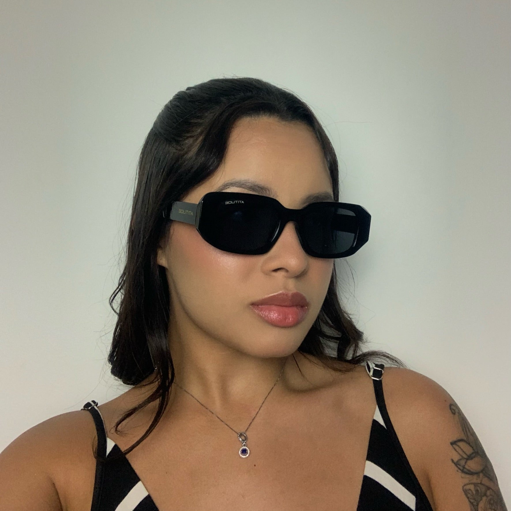 Atitude AT8160 A01 Preto Brilho Preto - Sol - 53 mm