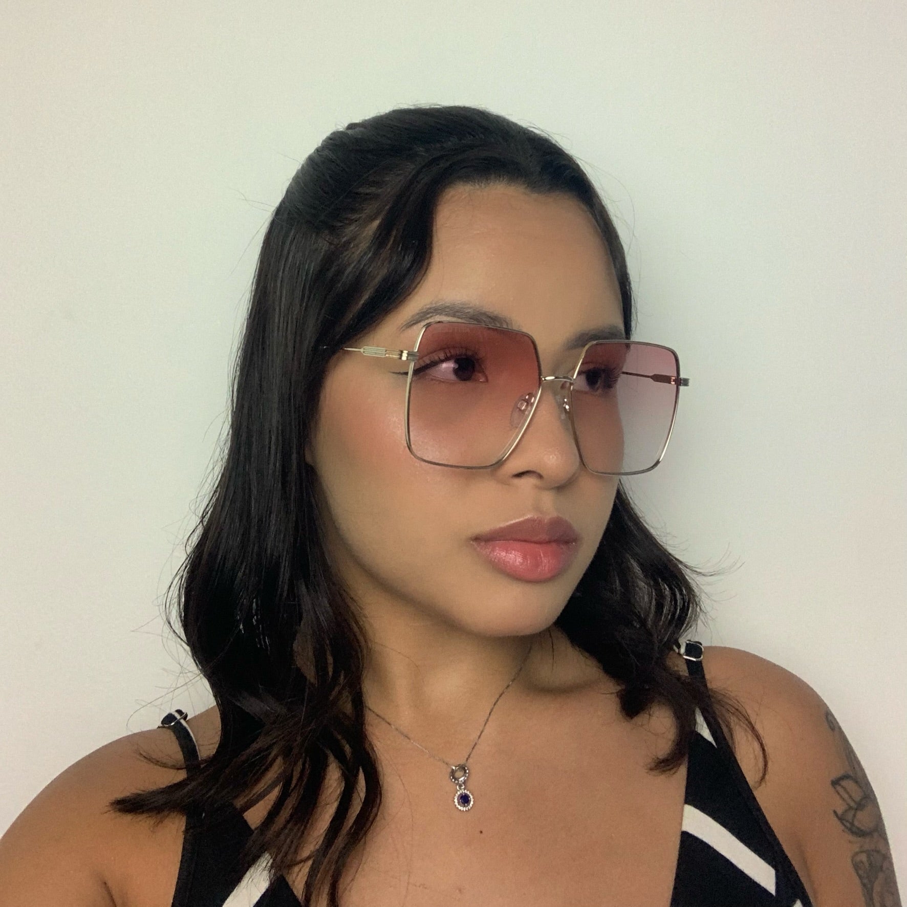 Atitude AT8143 05A  Dourado Brilho Rosa Degradê - Sol - 57 mm