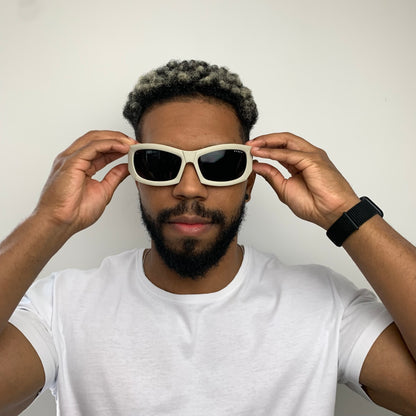 Evoke The Mask N11 Off White Fosco Preto -  Sol - 59 mm